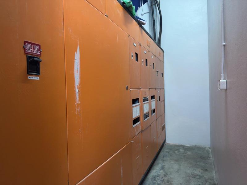 To Let commercial Property for Rent in Claremont Western Cape